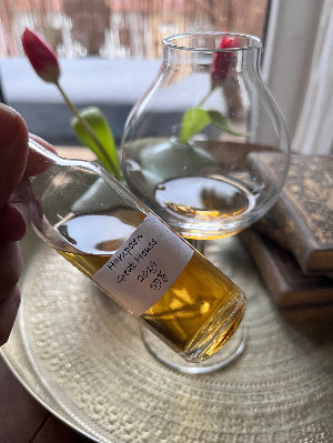 Photo of the rum Great House (Distillery Edition 2019) taken from user Serge