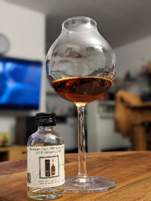 Photo of the rum Plantation Finished in 10 Générations cask STC❤️E taken from user crazyforgoodbooze