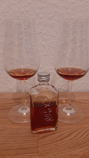 Photo of the rum Old Rum („Family Reserve“) taken from user Alexander Rasch
