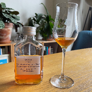 Photo of the rum Small Batch taken from user Mike H.