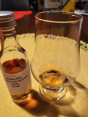 Photo of the rum Rum Artesanal Unshared Cask for Germany taken from user zabo