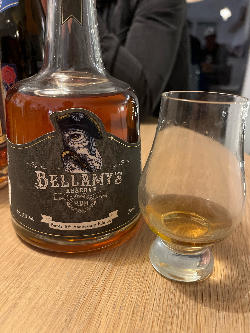 Photo of the rum Bellamy‘s Reserve High Ester Cask Finish 10th Anniversary Edition taken from user Oli Dekrell