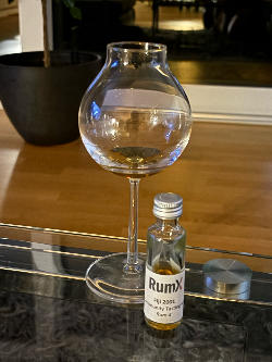 Photo of the rum Fiji Rum taken from user Mirco