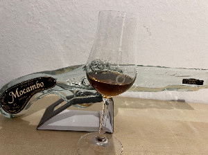 Photo of the rum Mocambo Solera Limitada taken from user Andi
