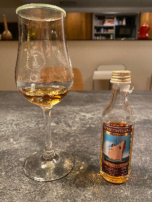 Photo of the rum El Salvador taken from user Jarek