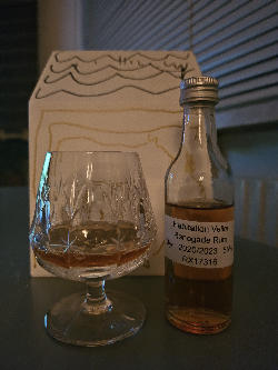 Photo of the rum Renegade taken from user zabo