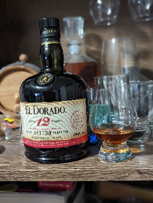 Photo of the rum El Dorado 12 (2020 Release) taken from user Abrahan Reyes