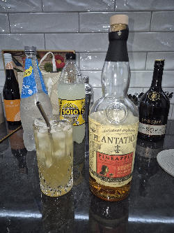 Photo of the rum Plantation Stiggins‘ Fancy Pineapple Rum taken from user Aussierumfan