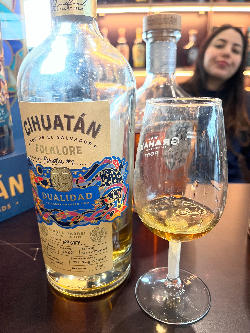 Photo of the rum Cihuatán Folklore Single Barrel Dualidad (Perola #1) taken from user Serge