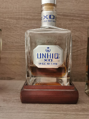 Photo of the rum Unhiq XO Unique Malt Rum taken from user Beach-and-Rum 🏖️🌴