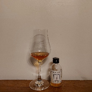 Photo of the rum Jamaican Rum (Esters & Co) La Source HJF taken from user Maxence