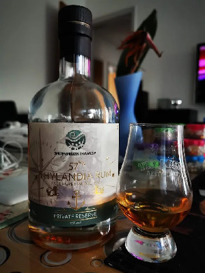 Photo of the rum Thylandia 57n taken from user Kevin Sorensen 🇩🇰
