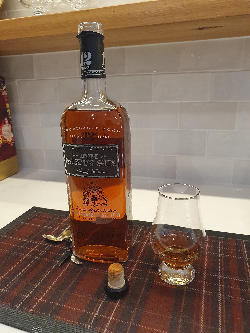 Photo of the rum Sixty Six Family Reserve taken from user Aussierumfan