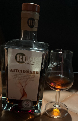 Photo of the rum Aficionado taken from user BTHHo 🥃