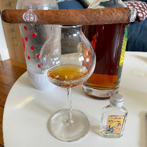 Photo of the rum Demerara Rum taken from user Mike H.