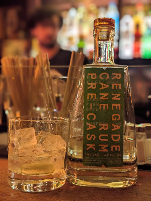 Photo of the rum Rhum Blanc Pre-Cask Dunfermline Column Still taken from user crazyforgoodbooze