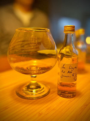 Photo of the rum Sea Wynde Pot Still Rum taken from user Jakob