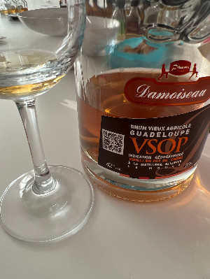 Photo of the rum VSOP taken from user Andi