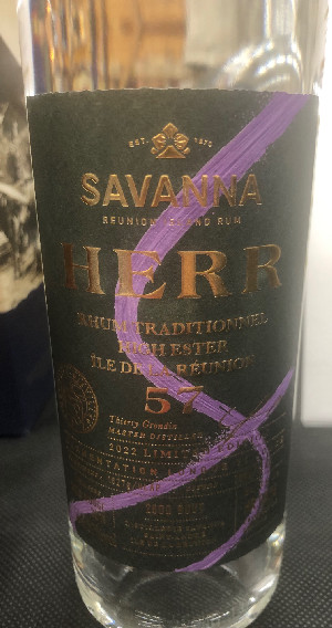 Photo of the rum 2022 Limited Edition HERR taken from user cigares 