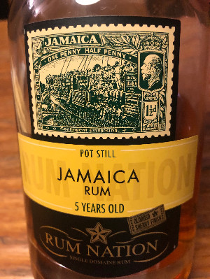 Photo of the rum Jamaica 5 Years Old Oloroso Sherry Finish 2016 taken from user cigares 