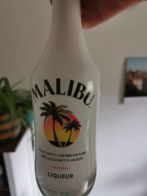 Photo of the rum Malibu Caribbean Rum With Coconut Liquor - Original taken from user Rumpalumpa