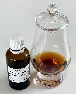 Photo of the rum J. Bally Millésime 1999 LMDW taken from user Thunderbird