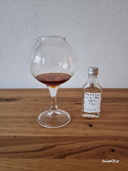 Photo of the rum Guyana Single Cask Rum REV REV taken from user SaibotZtar 