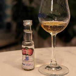 Photo of the rum Trinidad (Colheitas / Auld Alliance) taken from user lukasdrinkinghabits