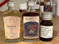 Photo of the rum The Whisky Blues Pure Single Jamaican Rum JMD taken from user Johannes