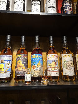 Photo of the rum  taken from user Aussierumfan