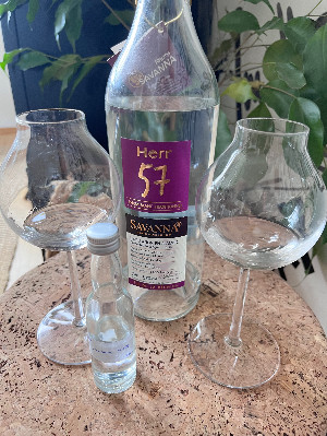 Photo of the rum 57 Blanc HERR taken from user Serge