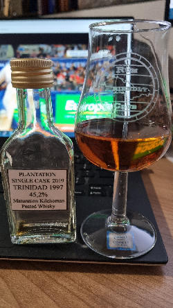 Photo of the rum Plantation Trinidad 1997 - Single Cask 2019 taken from user Martin Švojgr