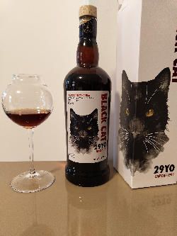 Photo of the rum  taken from user CaRaph