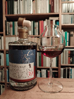 Photo of the rum Rumclub Private Selection Ed. 39 Guyana REV taken from user Gunnar Böhme "Bauerngaumen" 🤓