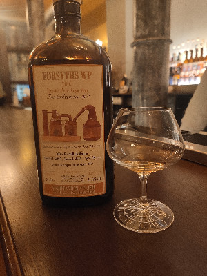 Photo of the rum Forsyths WP taken from user Artur Schönhütte