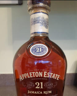 Photo of the rum 21 Years taken from user LukaŽiga