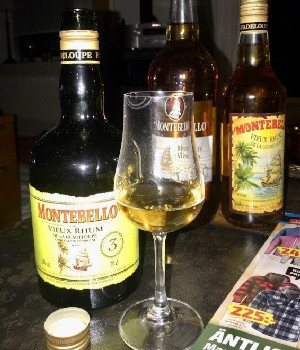 Photo of the rum Montebello 3 Ans taken from user Stefan Persson