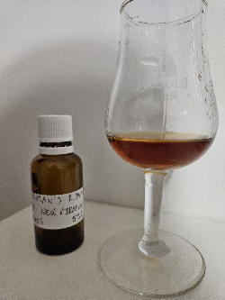 Photo of the rum Chairman‘s Reserve Master‘s Selection (LMDW Collection New Vibrations) taken from user rumquest