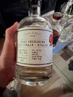 Photo of the rum Dead Reckoning Rum Australia (High Ester Funky Rum) taken from user Alex1981