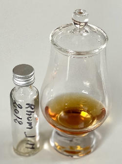 Photo of the rum Single Barrel (Romhatten #7) taken from user Thunderbird