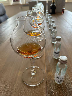 Photo of the rum Rum Artesanal Fiji Rum FSDP taken from user DomM