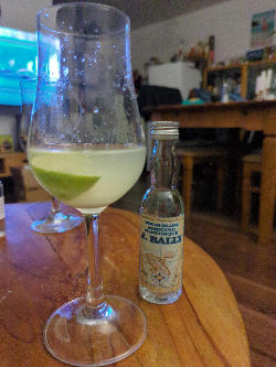 Photo of the rum Rhum Blanc taken from user crazyforgoodbooze