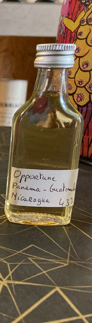 Photo of the rum Panama - Guatemala - Nicaragua taken from user TheRhumhoe