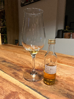 Photo of the rum 1989 taken from user Oliver