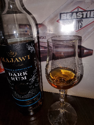 Photo of the rum Majawi Dark Rum taken from user BjörnNi 🥃