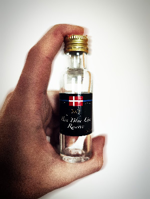 Photo of the rum XO Reserve Thin Blue Line Denmark Rum taken from user The little dRUMmer boy AkA rum_sk
