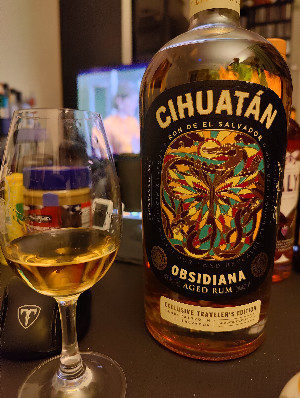 Photo of the rum Obsidiana taken from user Gin & Bricks