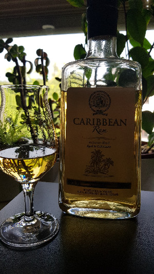 Photo of the rum Caribbean Blended Rum taken from user Werni