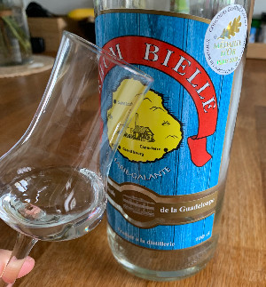 Photo of the rum Rhum Bielle Premium Blanc taken from user Sylvain44