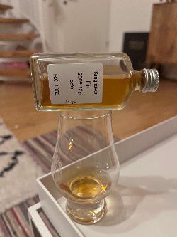 Photo of the rum Premium Single Cask Rum taken from user Serge